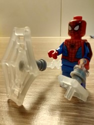 Spiderman
Vorne