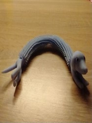 Blauer Schlangenhund
